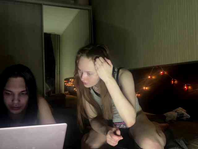 Vanesssafoxiii webcam