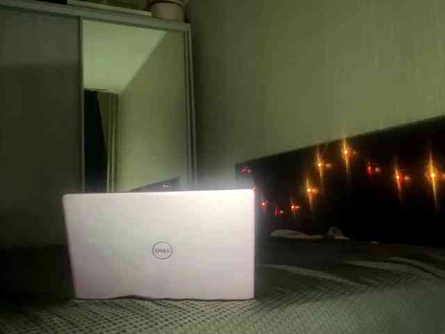 Vanesssafoxiii webcam