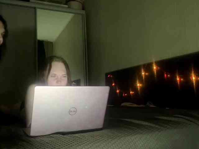 Vanesssafoxiii webcam