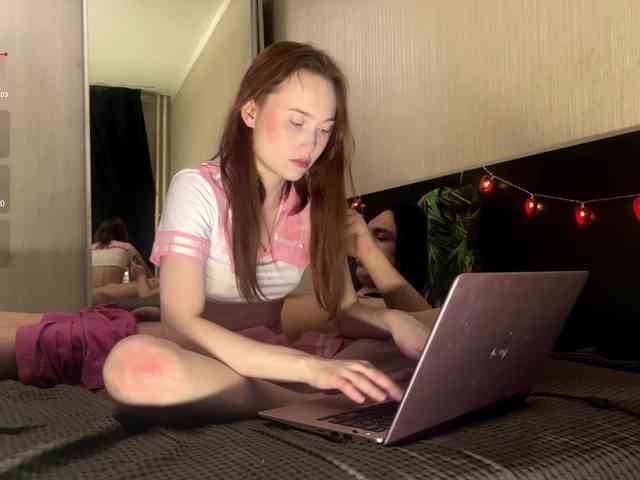 Vanesssafoxiii webcam