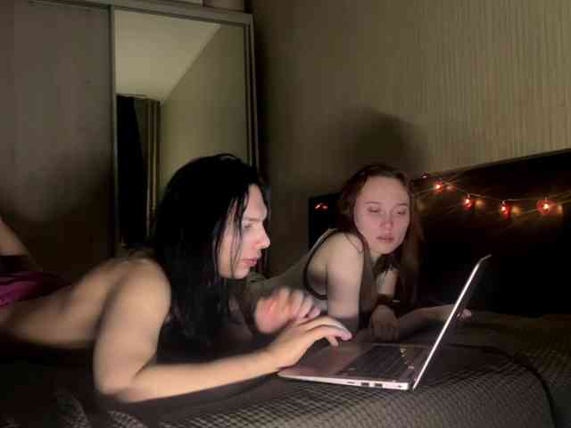 Vanesssafoxiii webcam