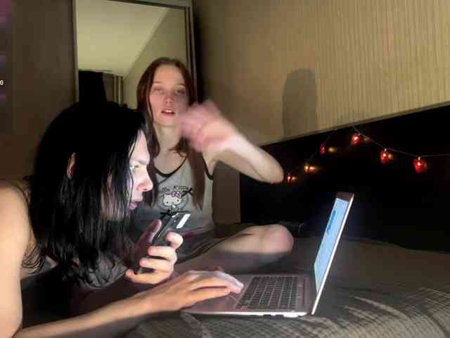 Vanesssafoxiii webcam