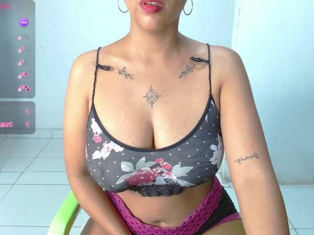 Janicewhore's BongaCams show and profile