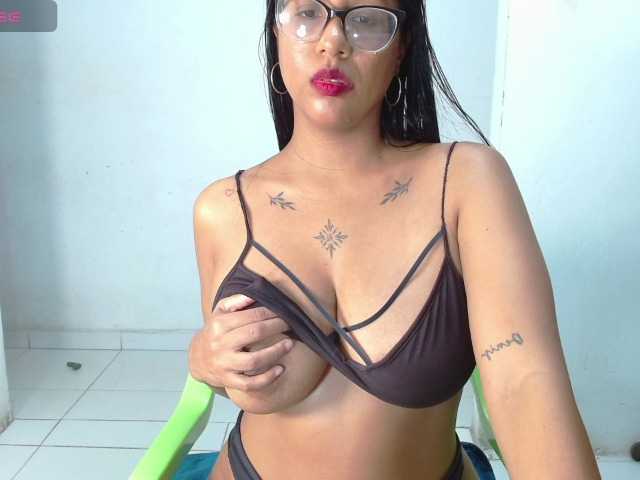 Janicewhore's BongaCams show and profile