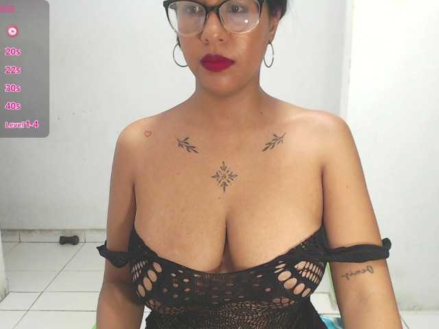 Janicewhore's BongaCams show and profile