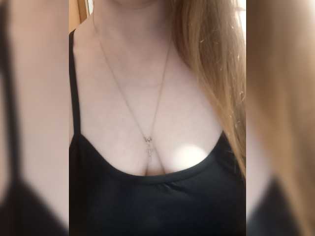 NaTaShAGERL's BongaCams show and profile