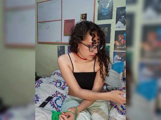 Amapolas's BongaCams show and profile