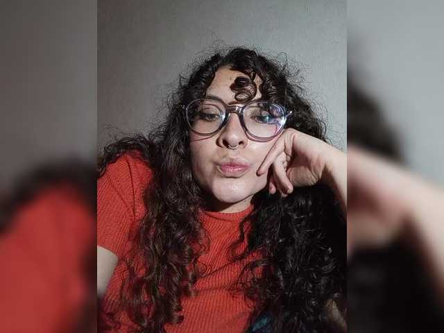 Amapolas's BongaCams show and profile