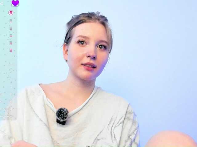 hornykittymeow – webcam model profile photo