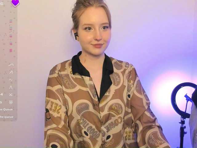 hornykittymeow's BongaCams show and profile