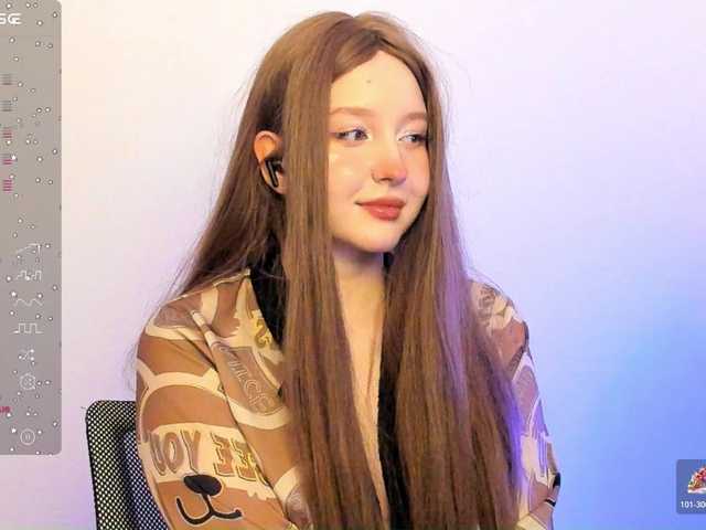 hornykittymeow's BongaCams show and profile