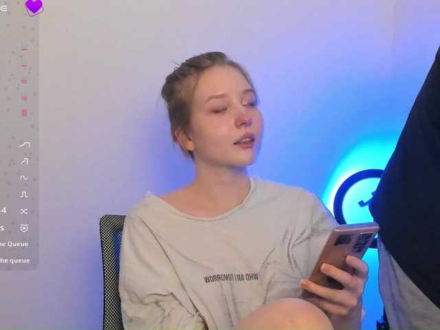 hornykittymeow – webcam model profile photo