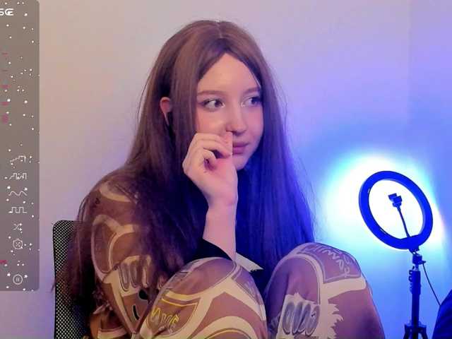 hornykittymeow's BongaCams show and profile