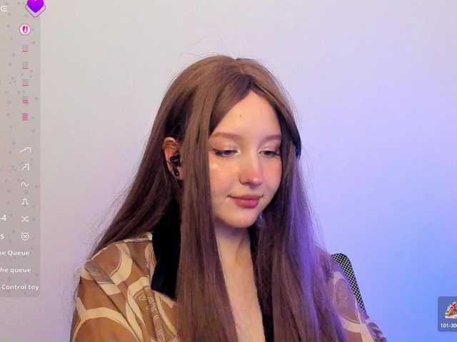 эро-сцена от hornykittymeow