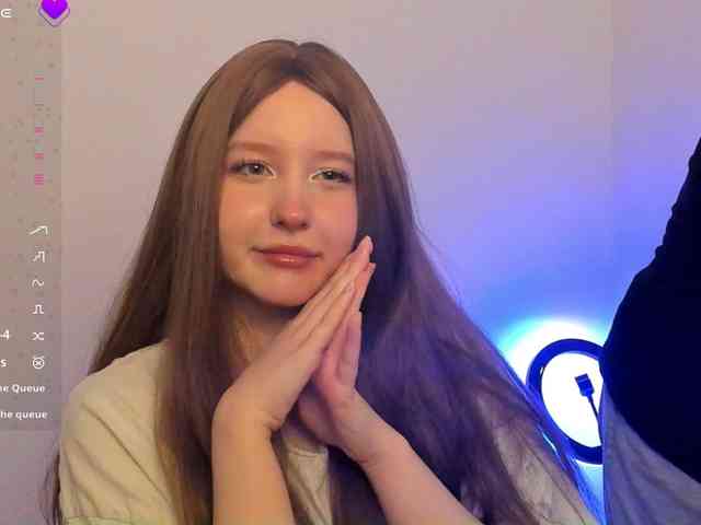 hornykittymeow webcam