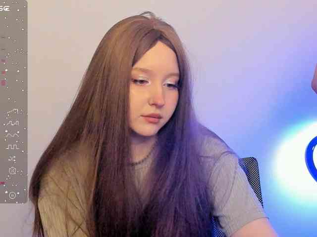 hornykittymeow webcam