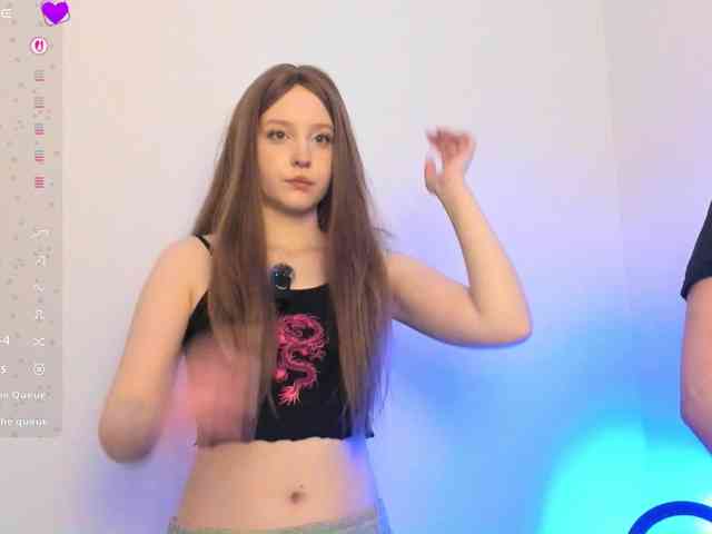 hornykittymeow webcam