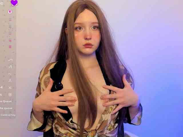 hornykittymeow webcam