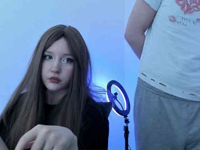 hornykittymeow webcam