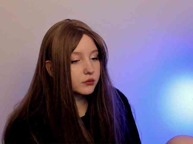 hornykittymeow webcam