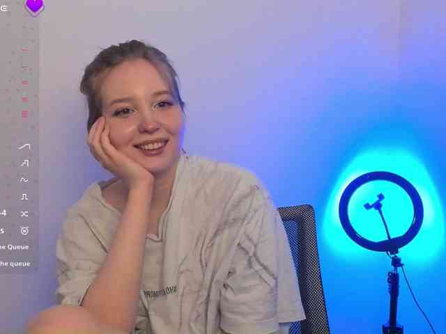 hornykittymeow webcam