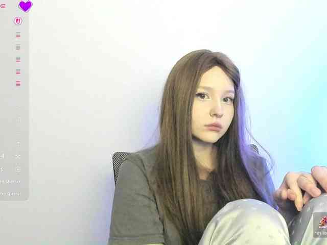 hornykittymeow webcam