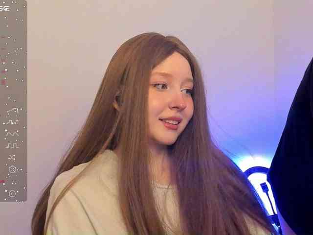 hornykittymeow webcam