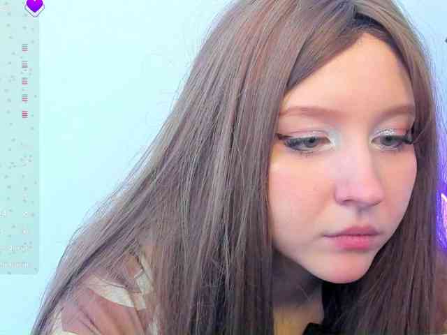 hornykittymeow webcam