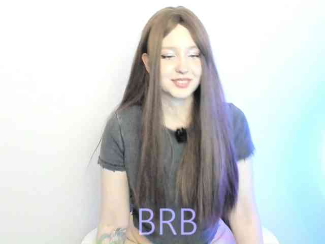 hornykittymeow webcam