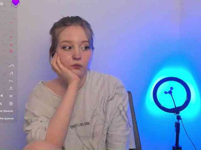 hornykittymeow webcam