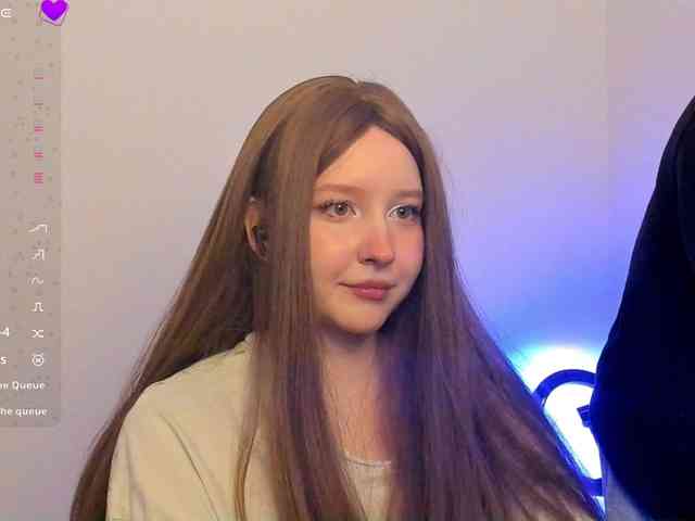 hornykittymeow webcam