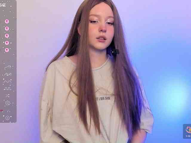 hornykittymeow webcam