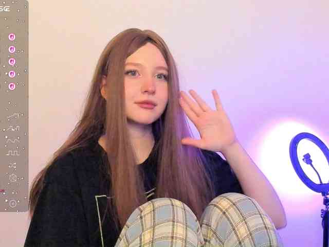 hornykittymeow webcam