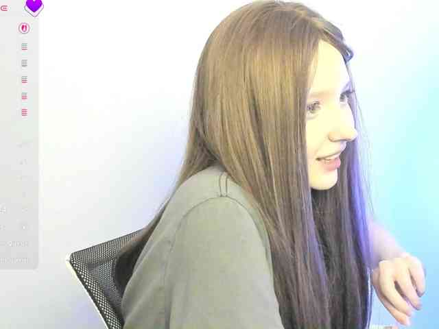 hornykittymeow webcam