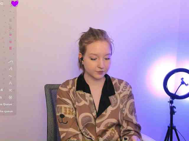 hornykittymeow webcam