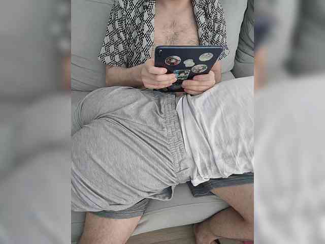 hornykittymeow webcam