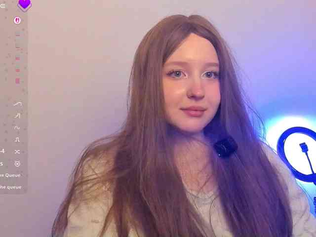 hornykittymeow webcam