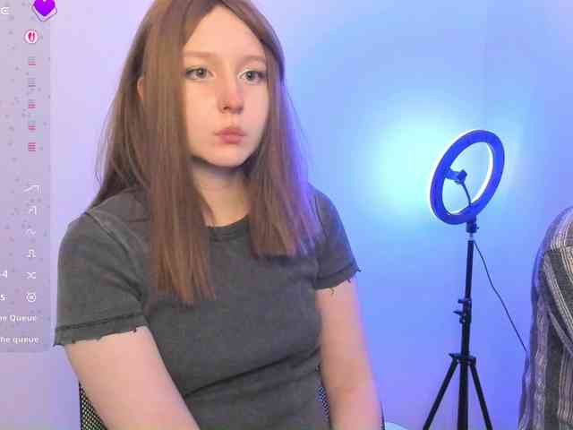 hornykittymeow webcam