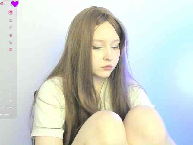 hornykittymeow webcam