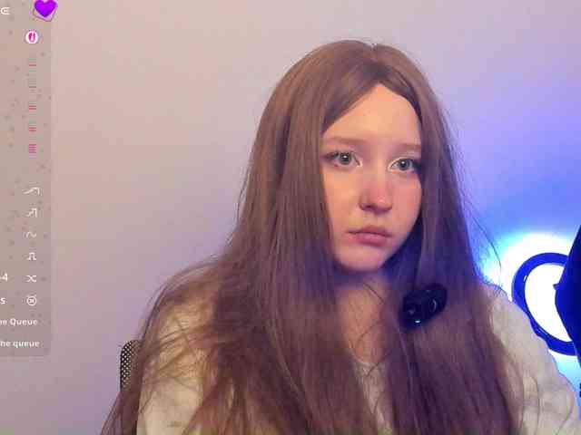 hornykittymeow webcam