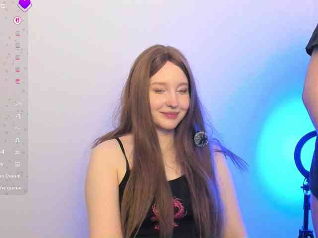 hornykittymeow webcam