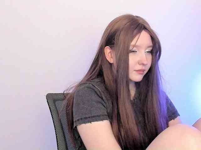 hornykittymeow webcam