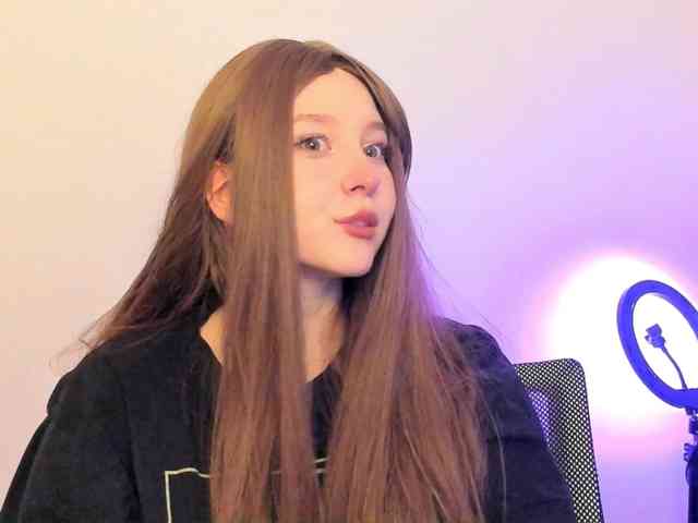 hornykittymeow webcam