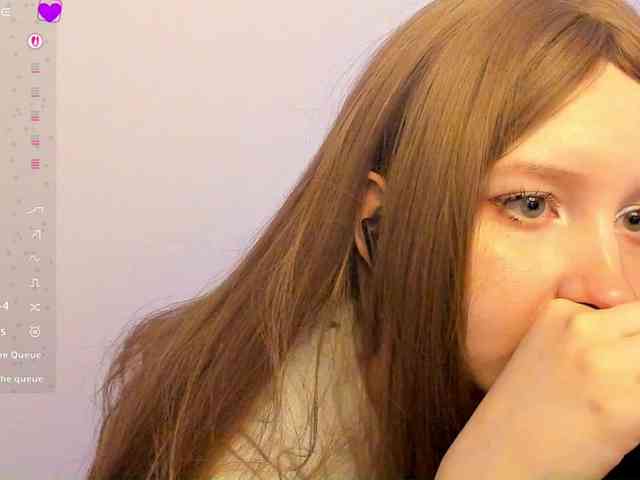 hornykittymeow webcam