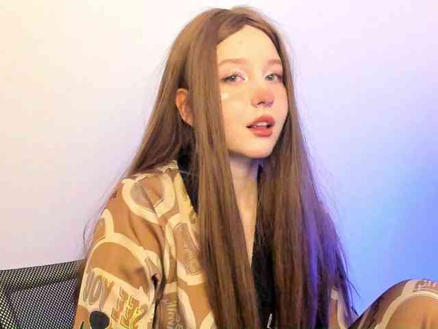 hornykittymeow webcam