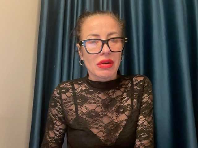 sekstilyon's BongaCams show and profile