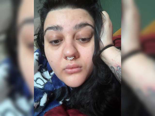 MarinaWOWremya's BongaCams show and profile