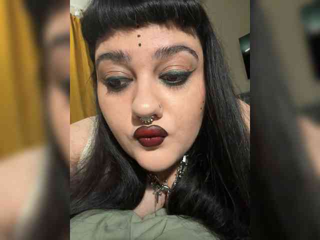 MarinaWOWremya webcam