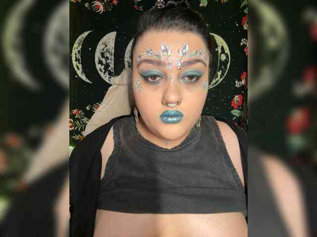 MarinaWOWremya webcam