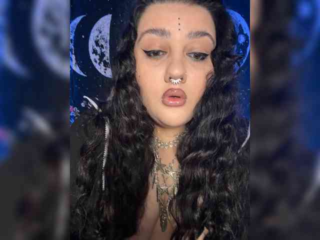 MarinaWOWremya webcam